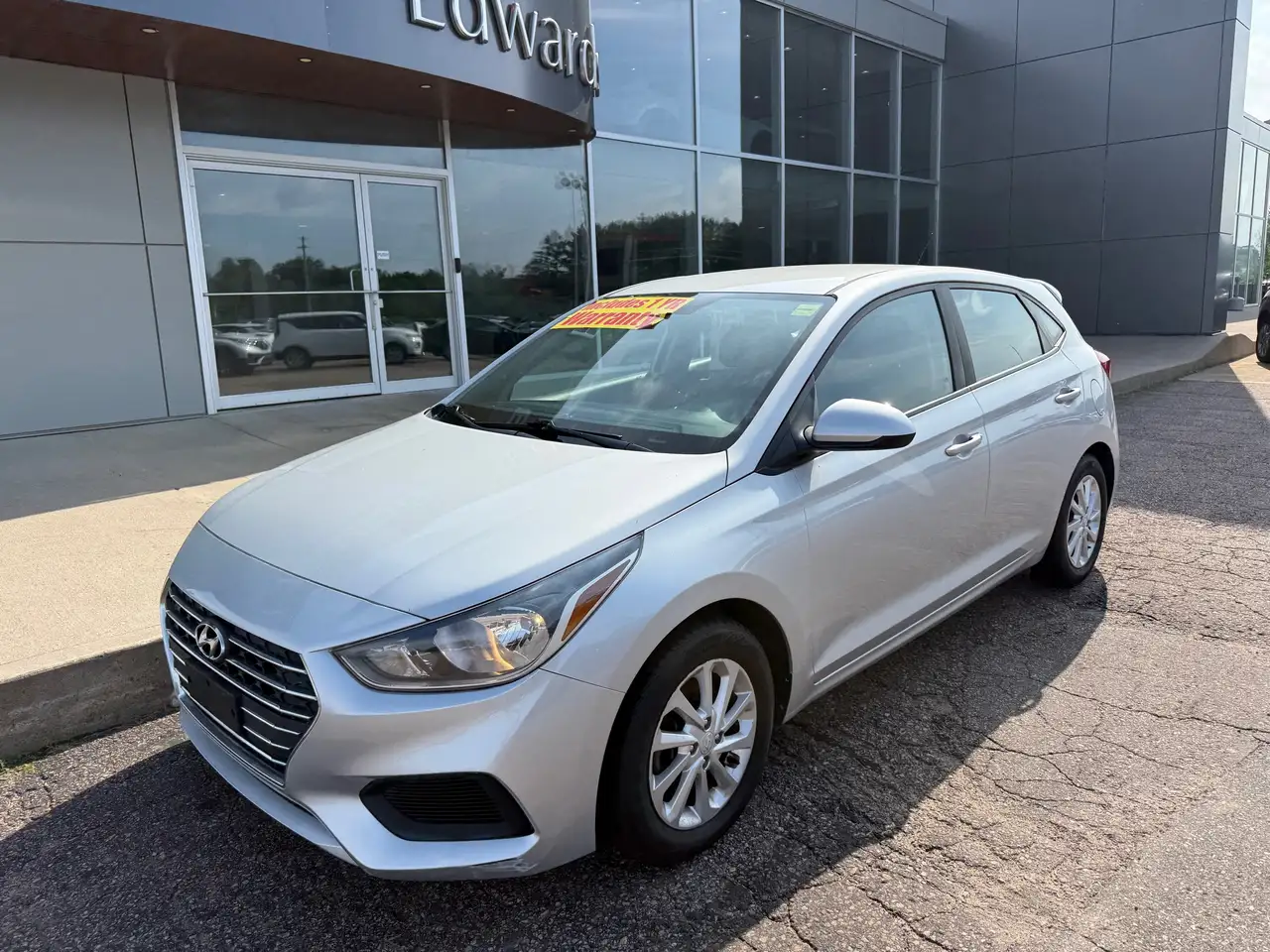 Hyundai ACCENT снимка Hyundai ACCENT