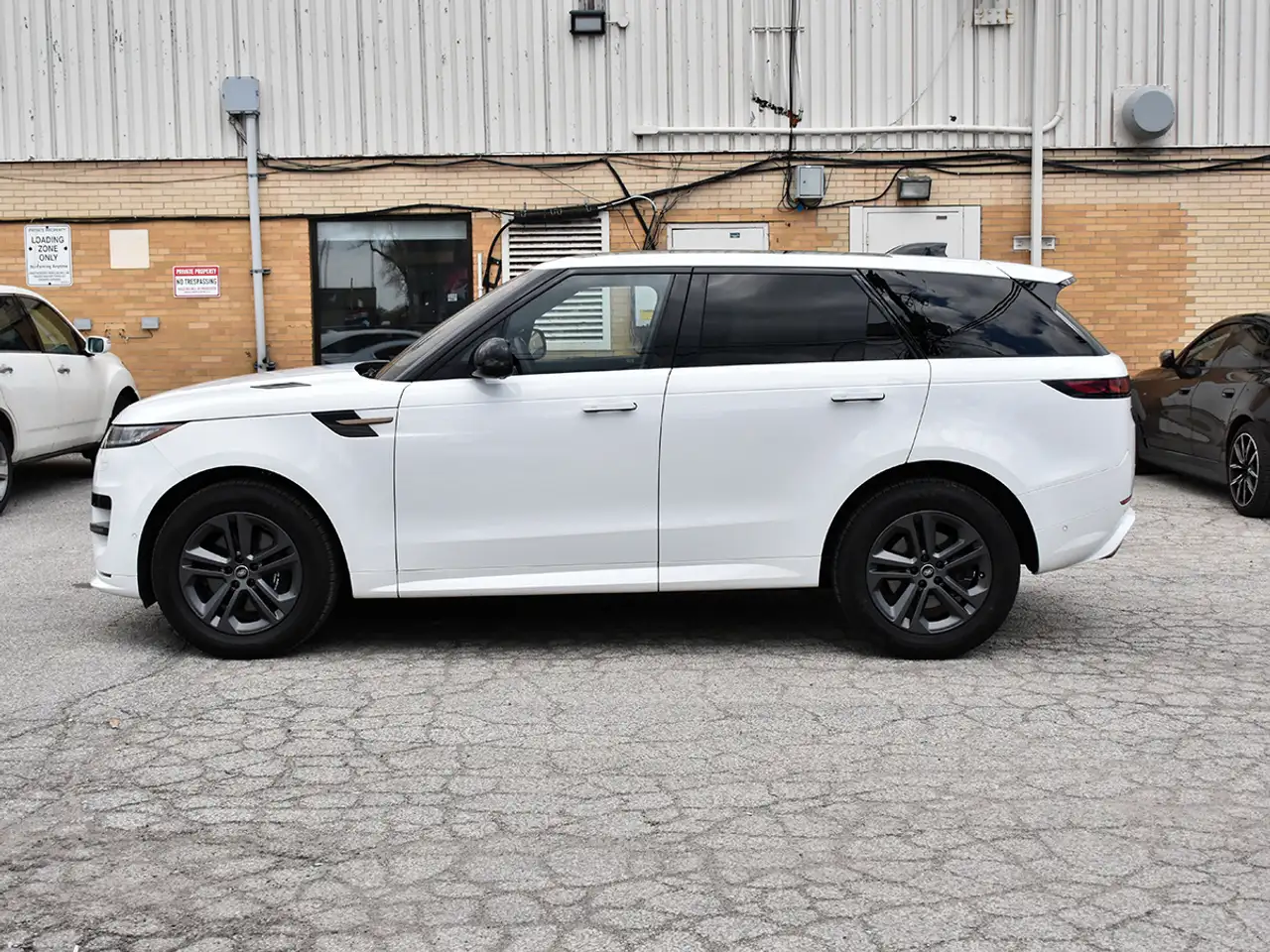 Land Rover Range Rover Sport снимка Land Rover Range Rover Sport