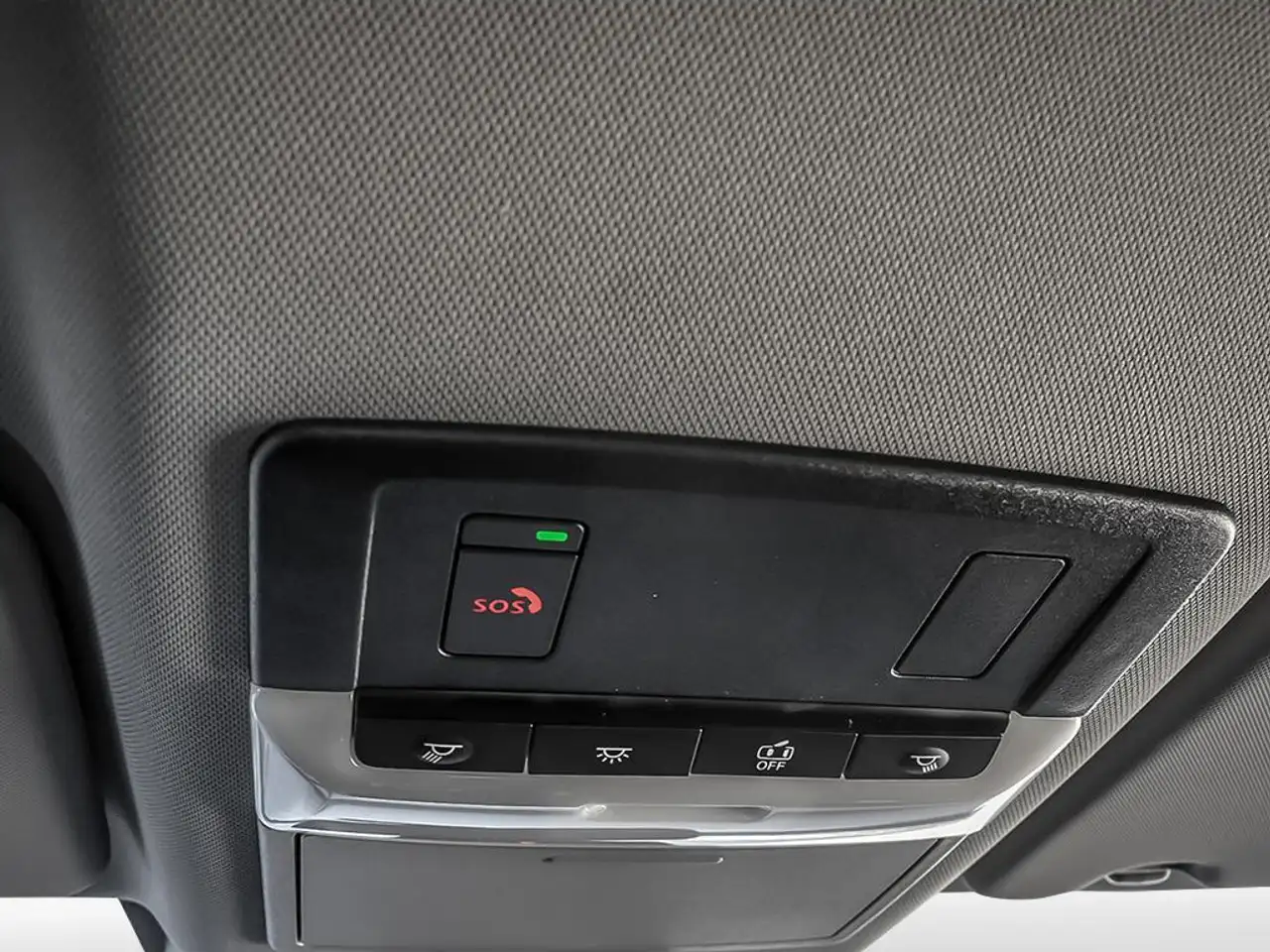 Nissan Rogue photo Nissan Rogue