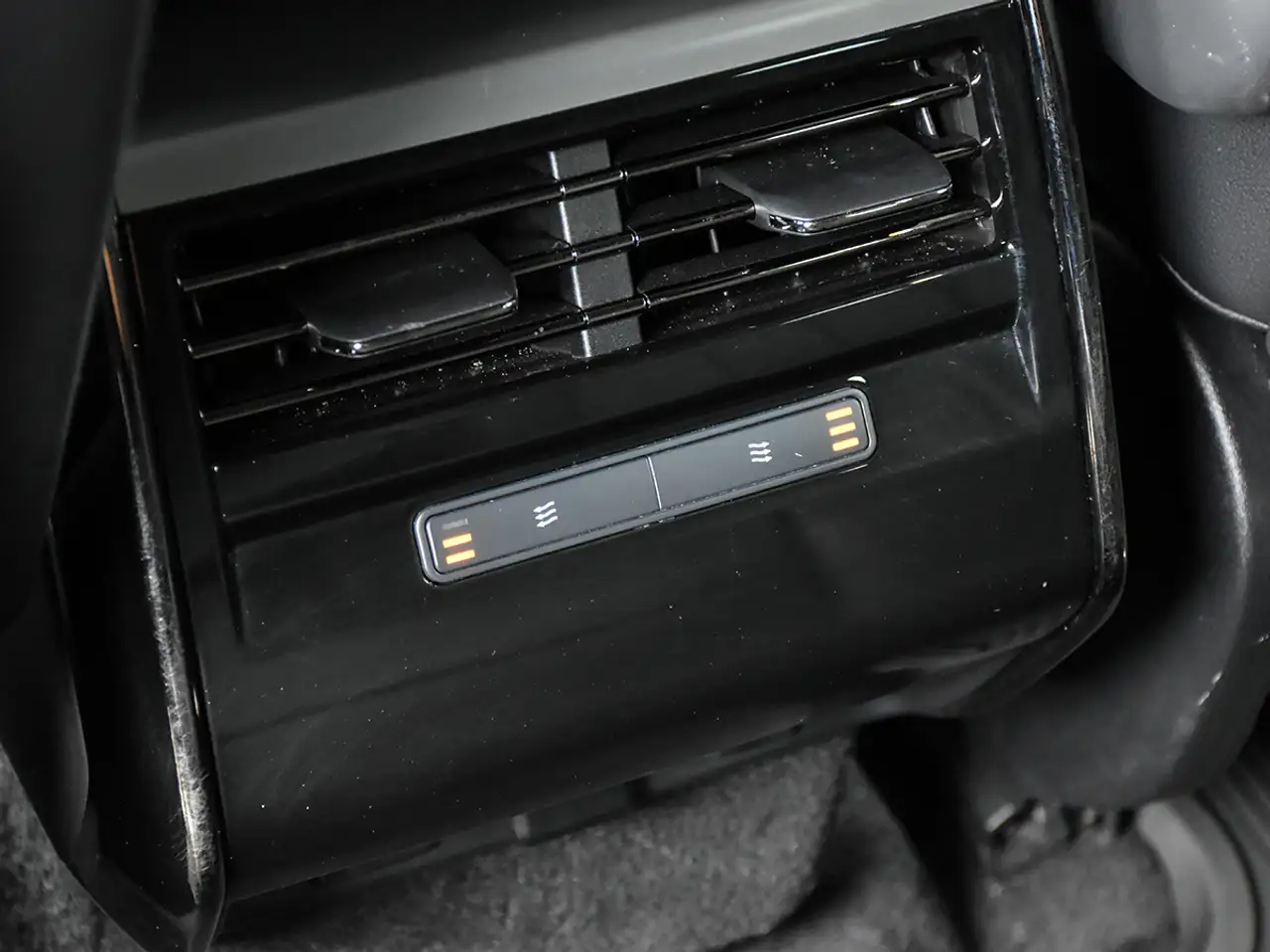 Land Rover Range Rover Sport снимка Land Rover Range Rover Sport