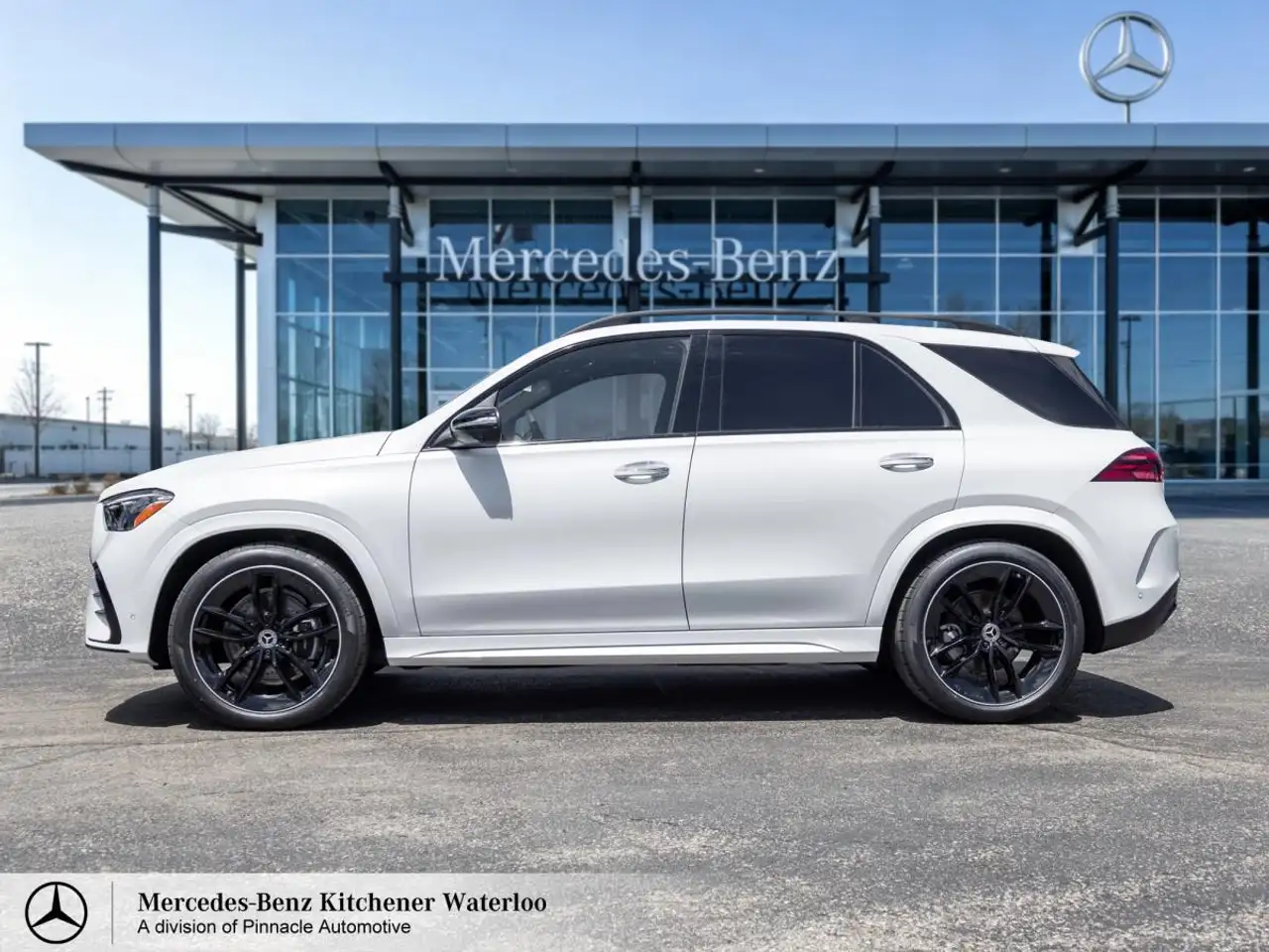 Mercedes-Benz GLE снимка Mercedes-Benz GLE