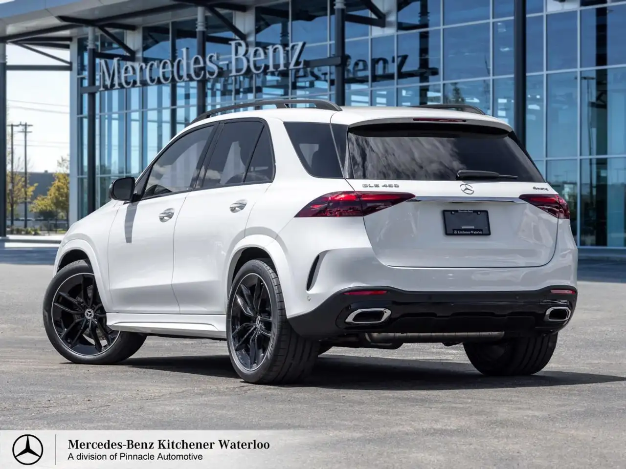 Mercedes-Benz GLE снимка Mercedes-Benz GLE