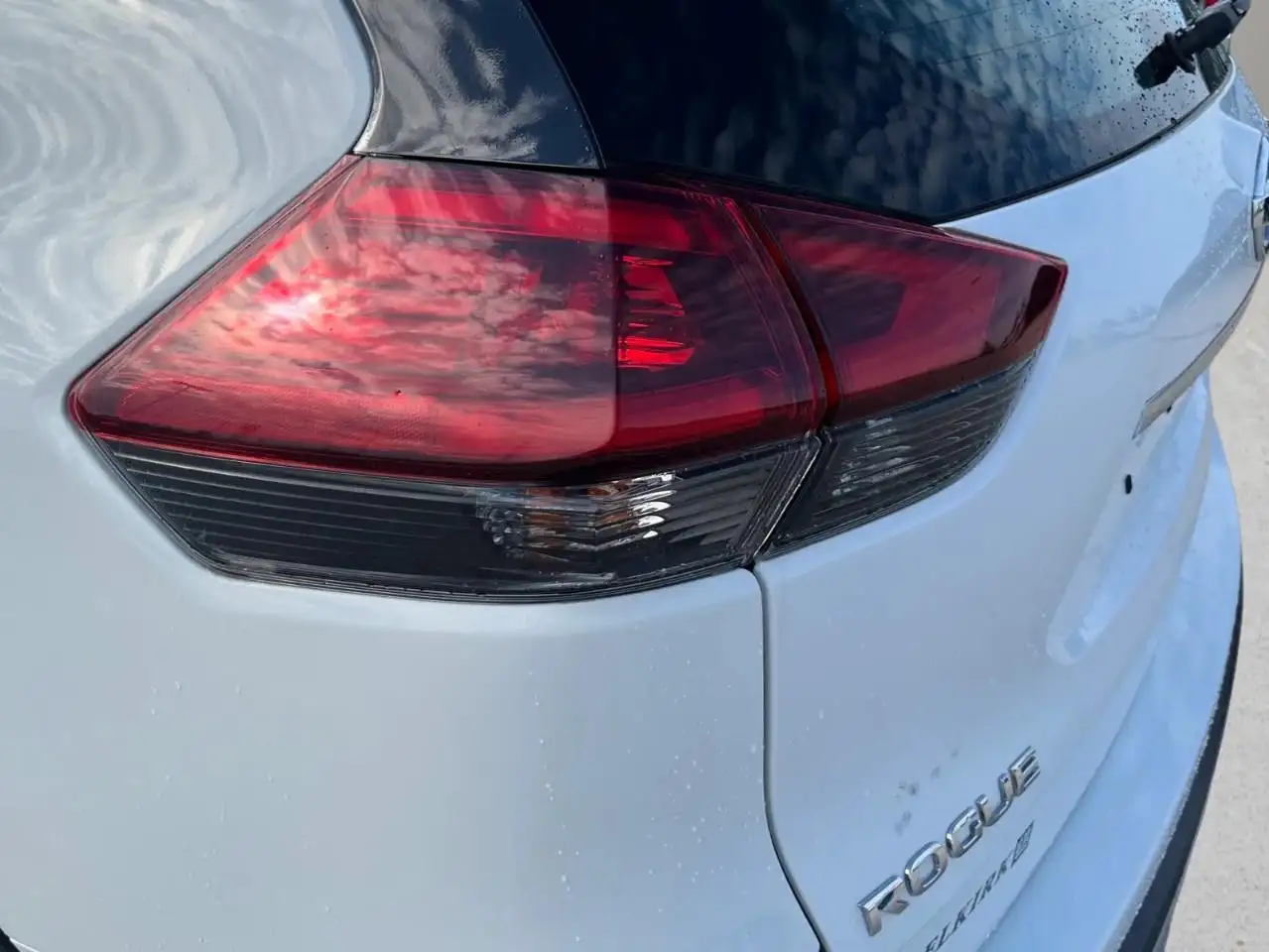 Nissan Rogue снимка Nissan Rogue
