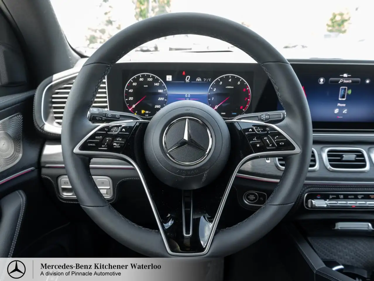 Mercedes-Benz GLE снимка Mercedes-Benz GLE