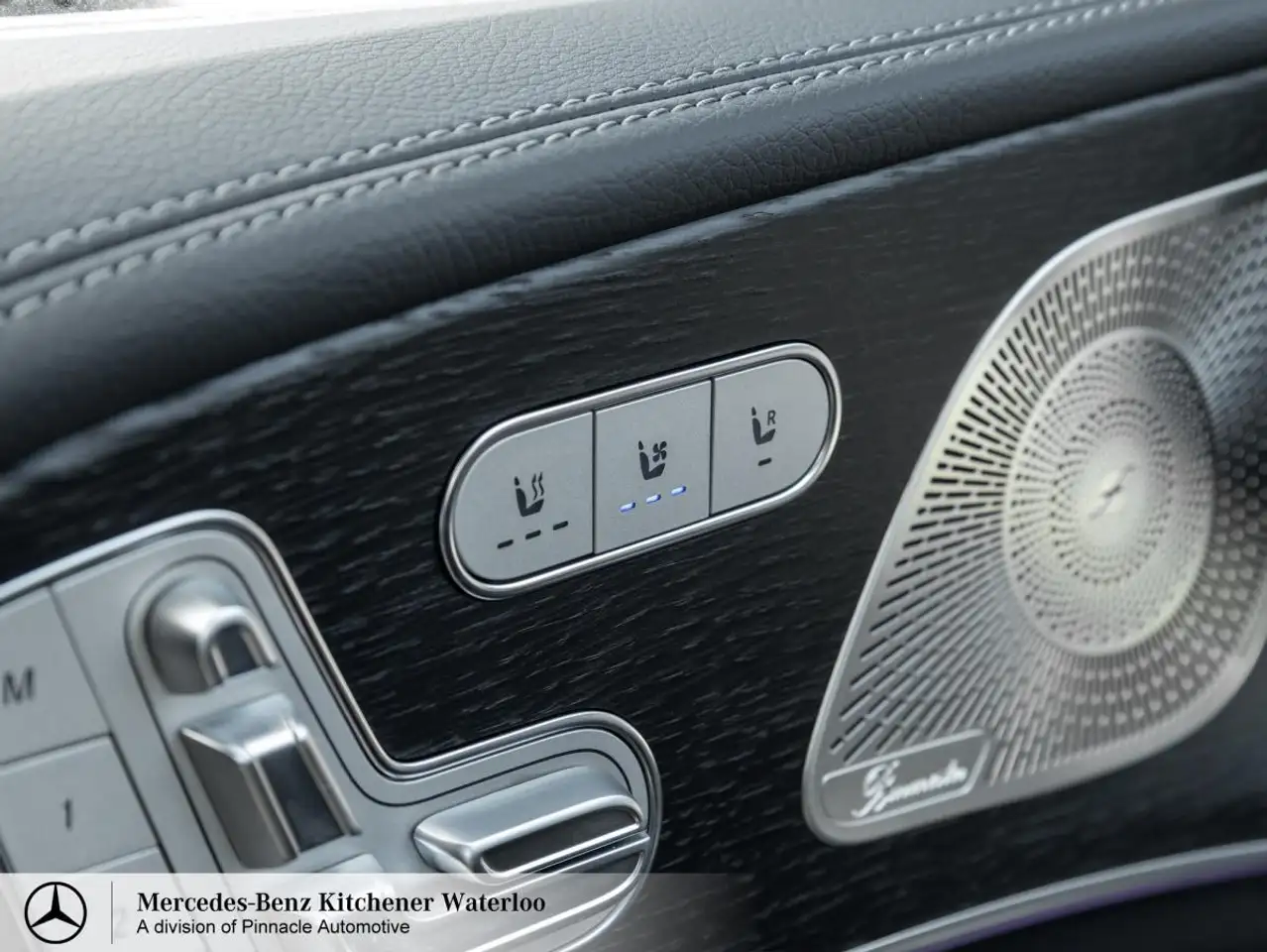 Mercedes-Benz GLE снимка Mercedes-Benz GLE