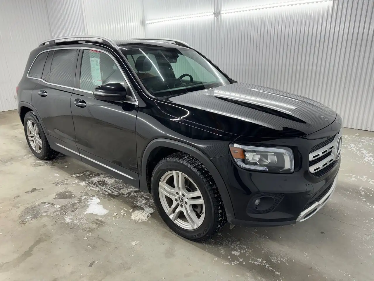 Mercedes-Benz GLB photo Mercedes-Benz GLB