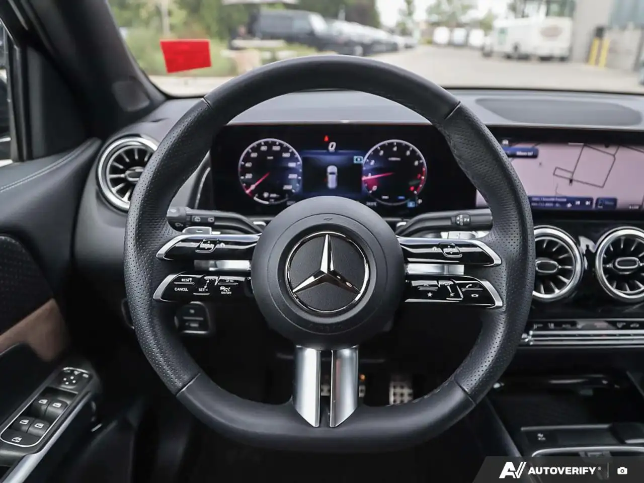 Mercedes-Benz GLB fotografie Mercedes-Benz GLB