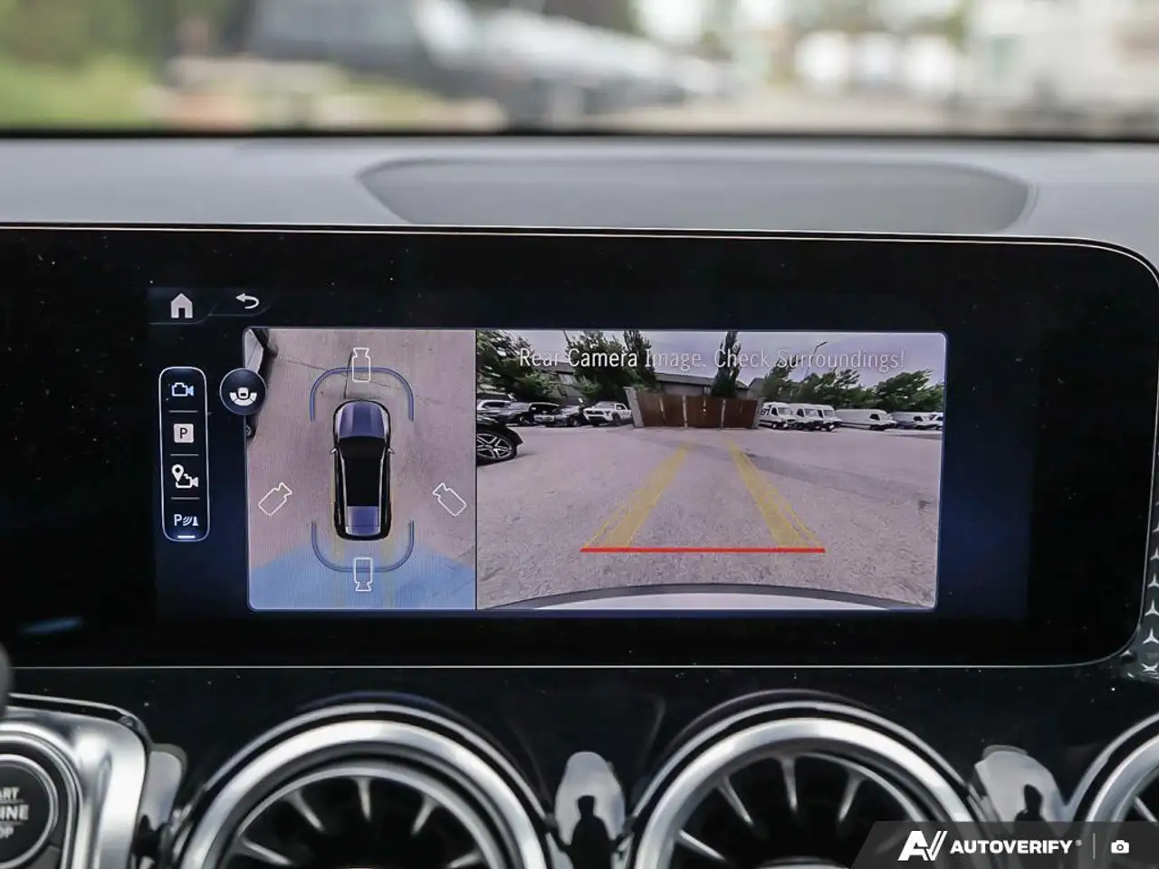 Mercedes-Benz GLB fotografie Mercedes-Benz GLB