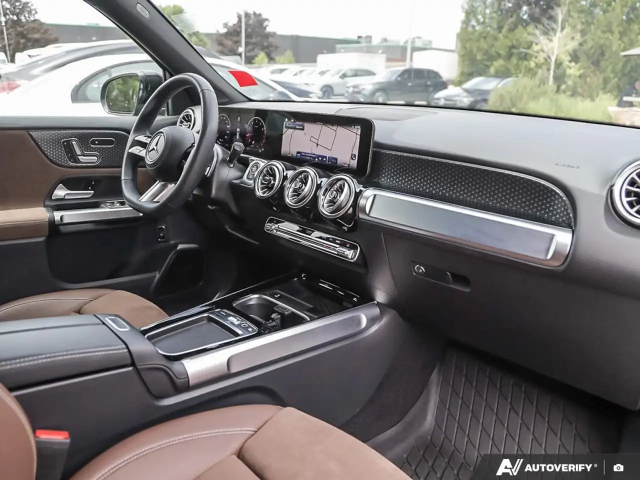 Mercedes-Benz GLB fotografie Mercedes-Benz GLB