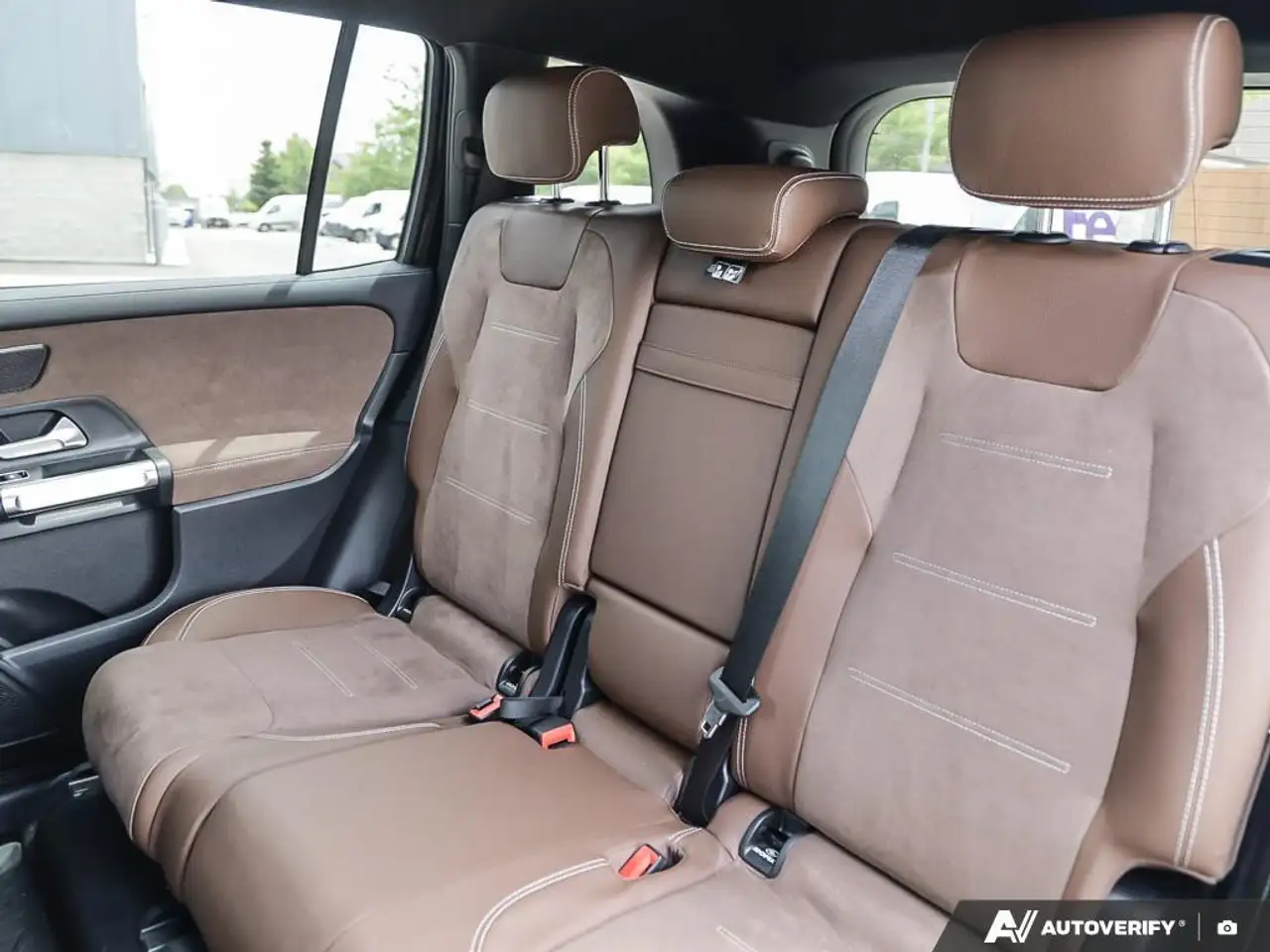 Mercedes-Benz GLB fotografie Mercedes-Benz GLB