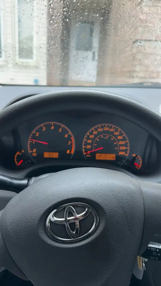 Toyota Corolla снимка Toyota Corolla