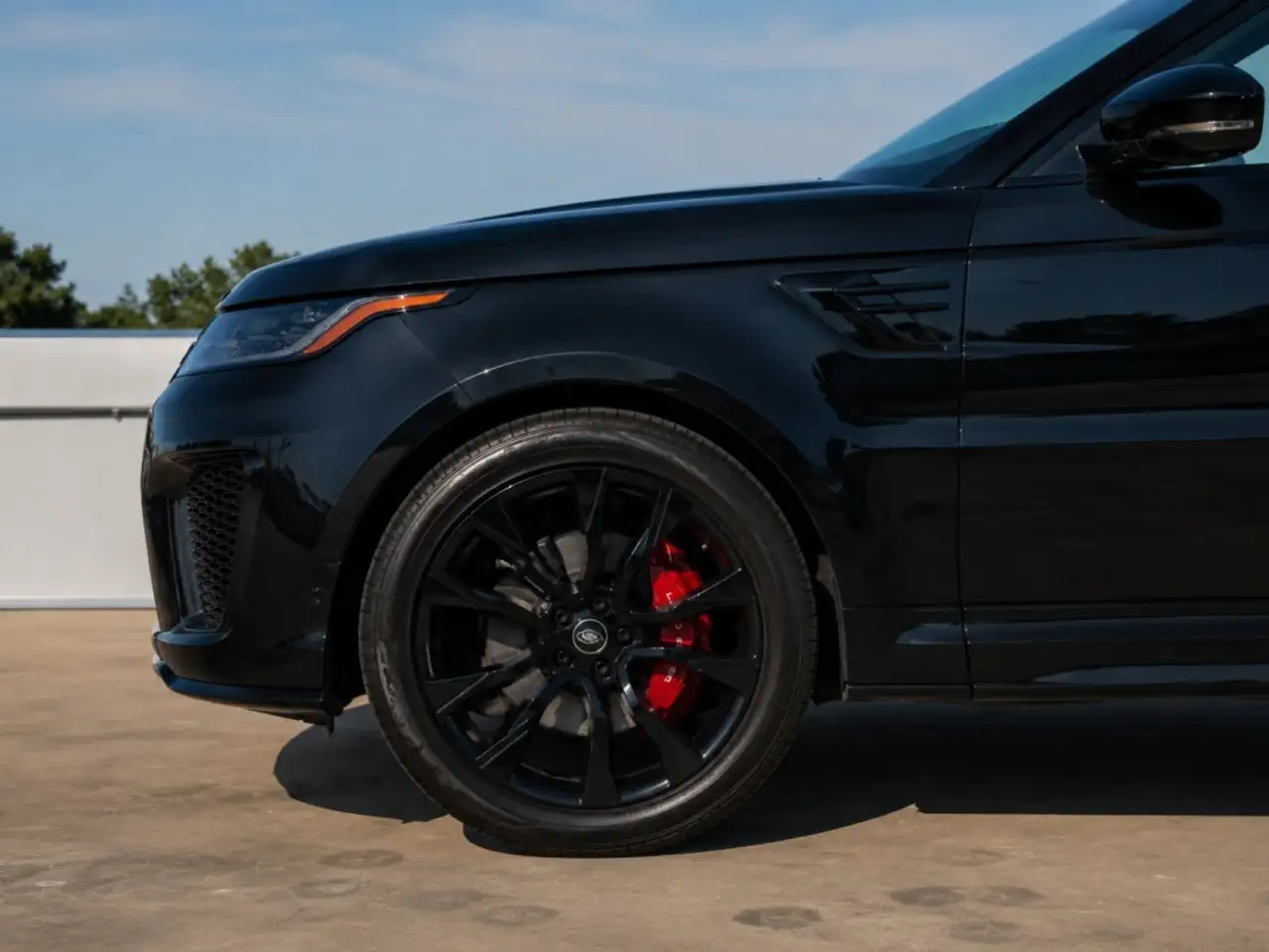 Land Rover Range Rover Sport снимка Land Rover Range Rover Sport
