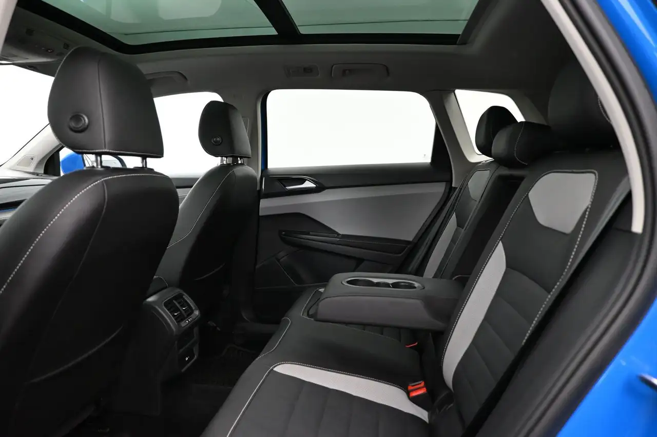 Volkswagen Taos снимка Volkswagen Taos