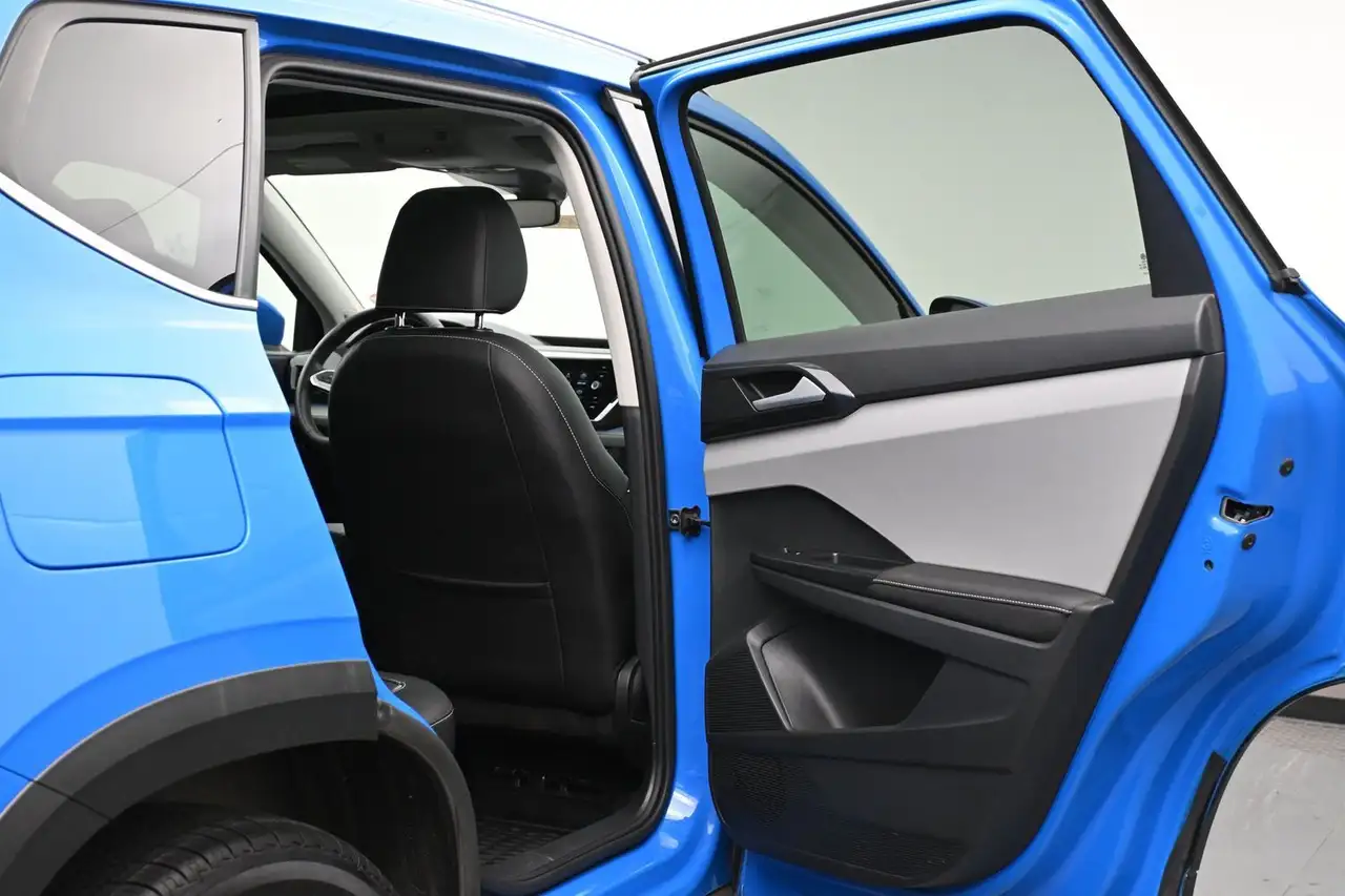 Volkswagen Taos снимка Volkswagen Taos
