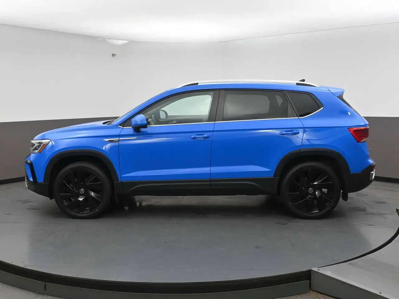 Volkswagen Taos снимка Volkswagen Taos