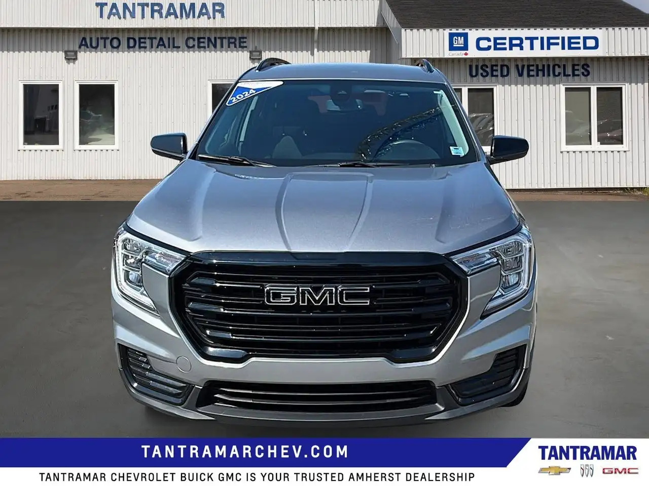 GMC Terrain photo GMC Terrain