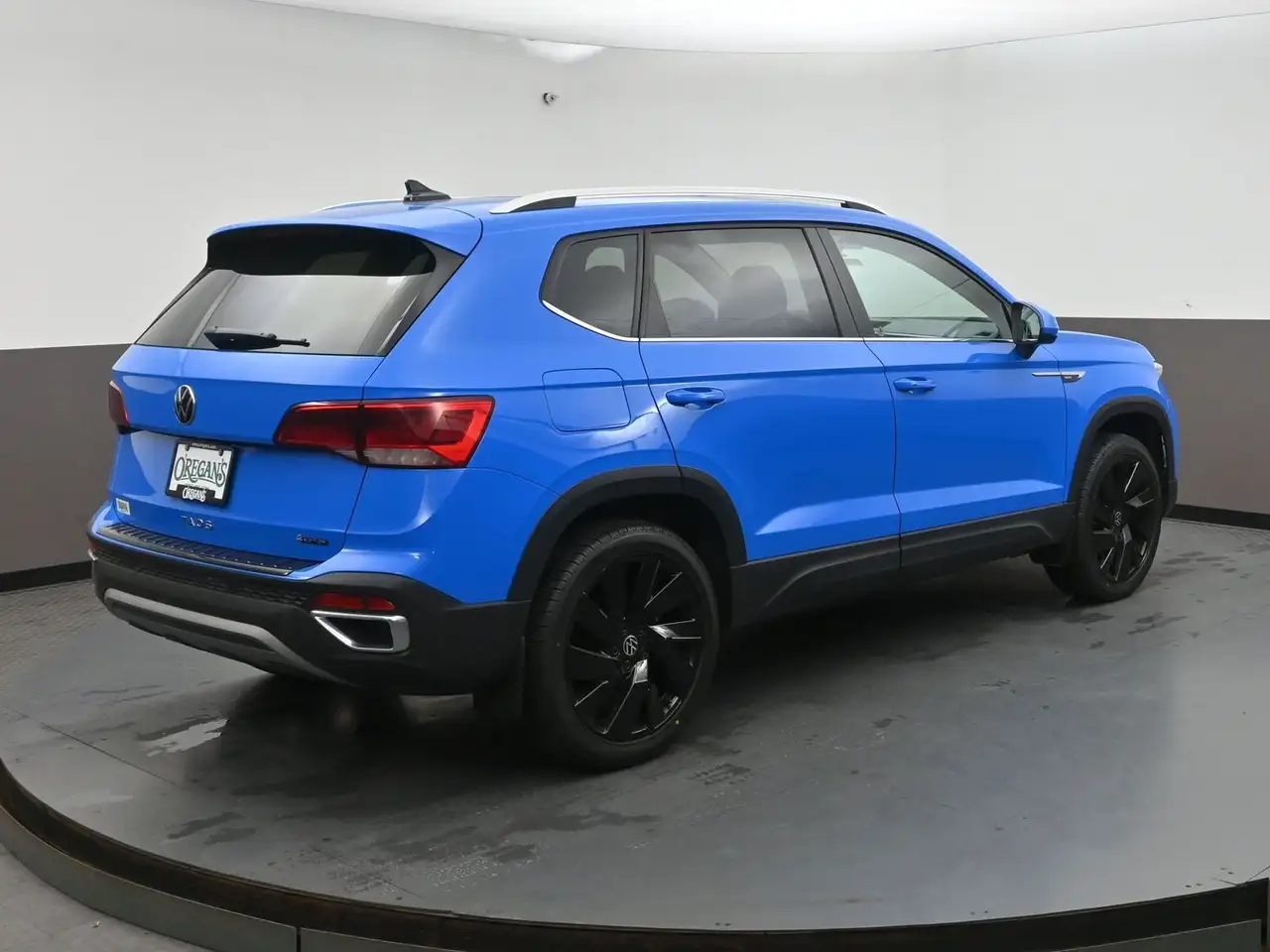 Volkswagen Taos снимка Volkswagen Taos