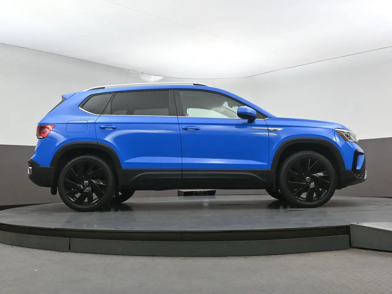 Volkswagen Taos снимка Volkswagen Taos