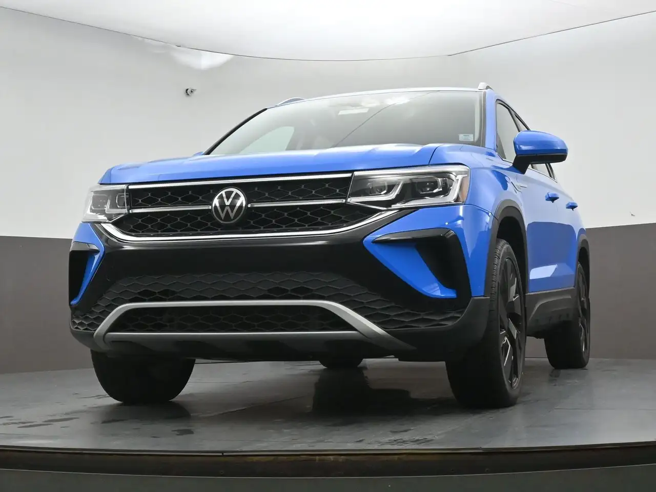 Volkswagen Taos снимка Volkswagen Taos