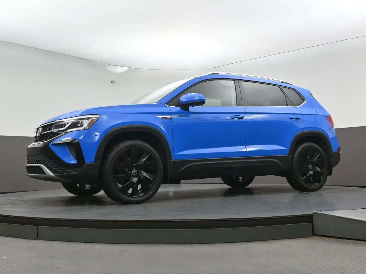 Volkswagen Taos снимка Volkswagen Taos