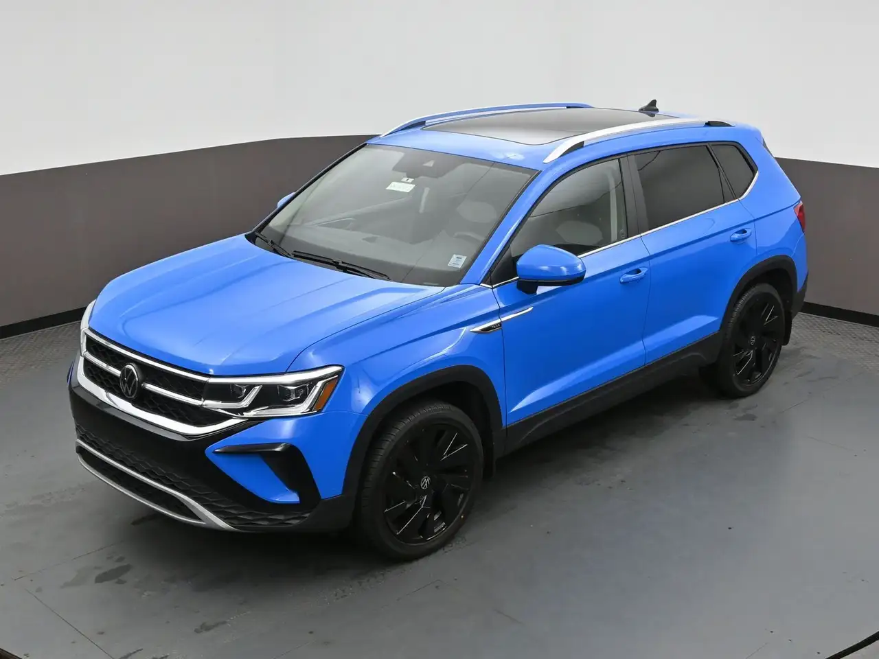 Volkswagen Taos снимка Volkswagen Taos