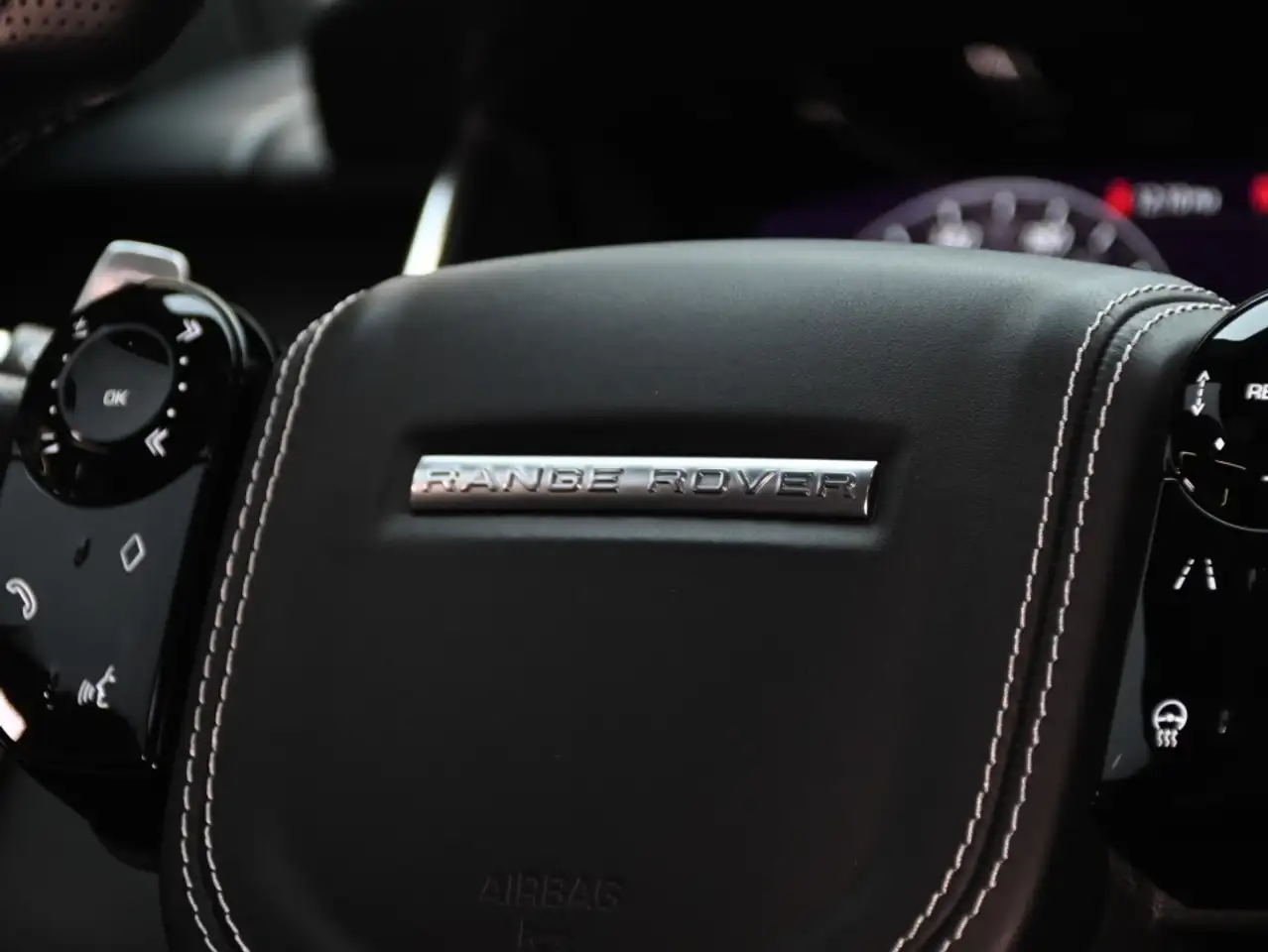 Land Rover Range Rover Sport снимка Land Rover Range Rover Sport