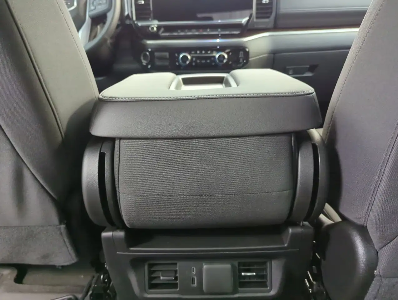 GMC Sierra 1500 photo GMC Sierra 1500
