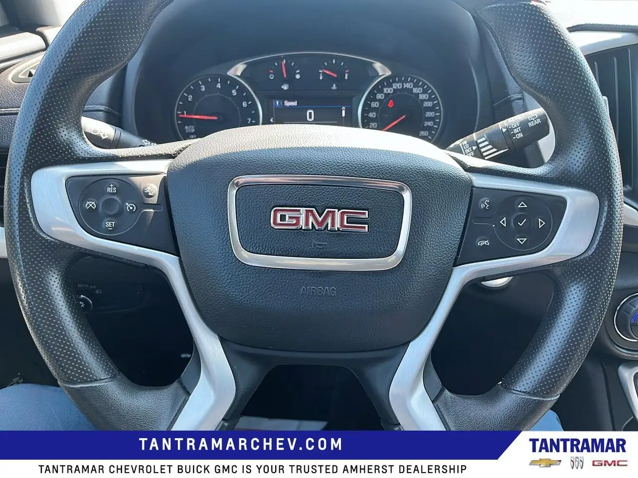 GMC Terrain photo GMC Terrain