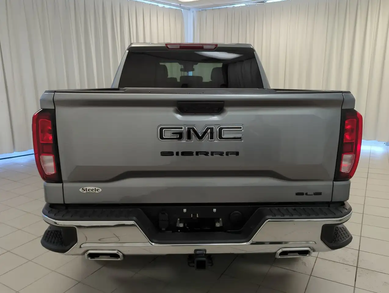 GMC Sierra 1500 photo GMC Sierra 1500