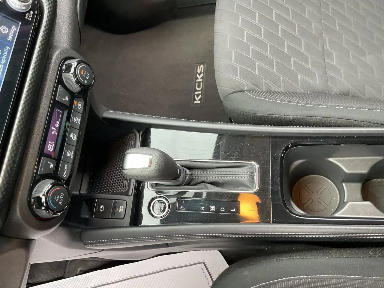 Nissan Kicks fotografie Nissan Kicks