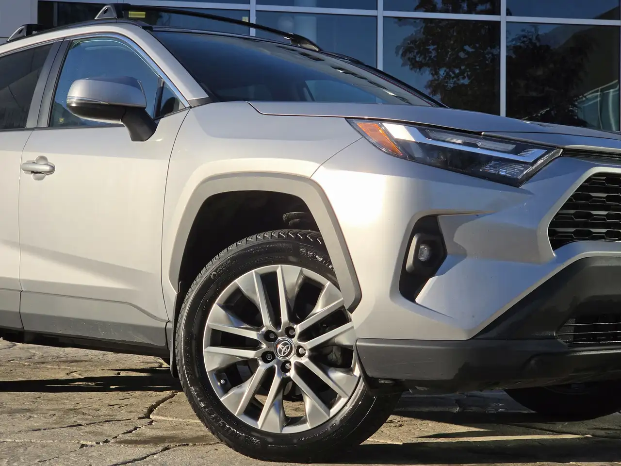 Toyota RAV 4 снимка Toyota RAV 4