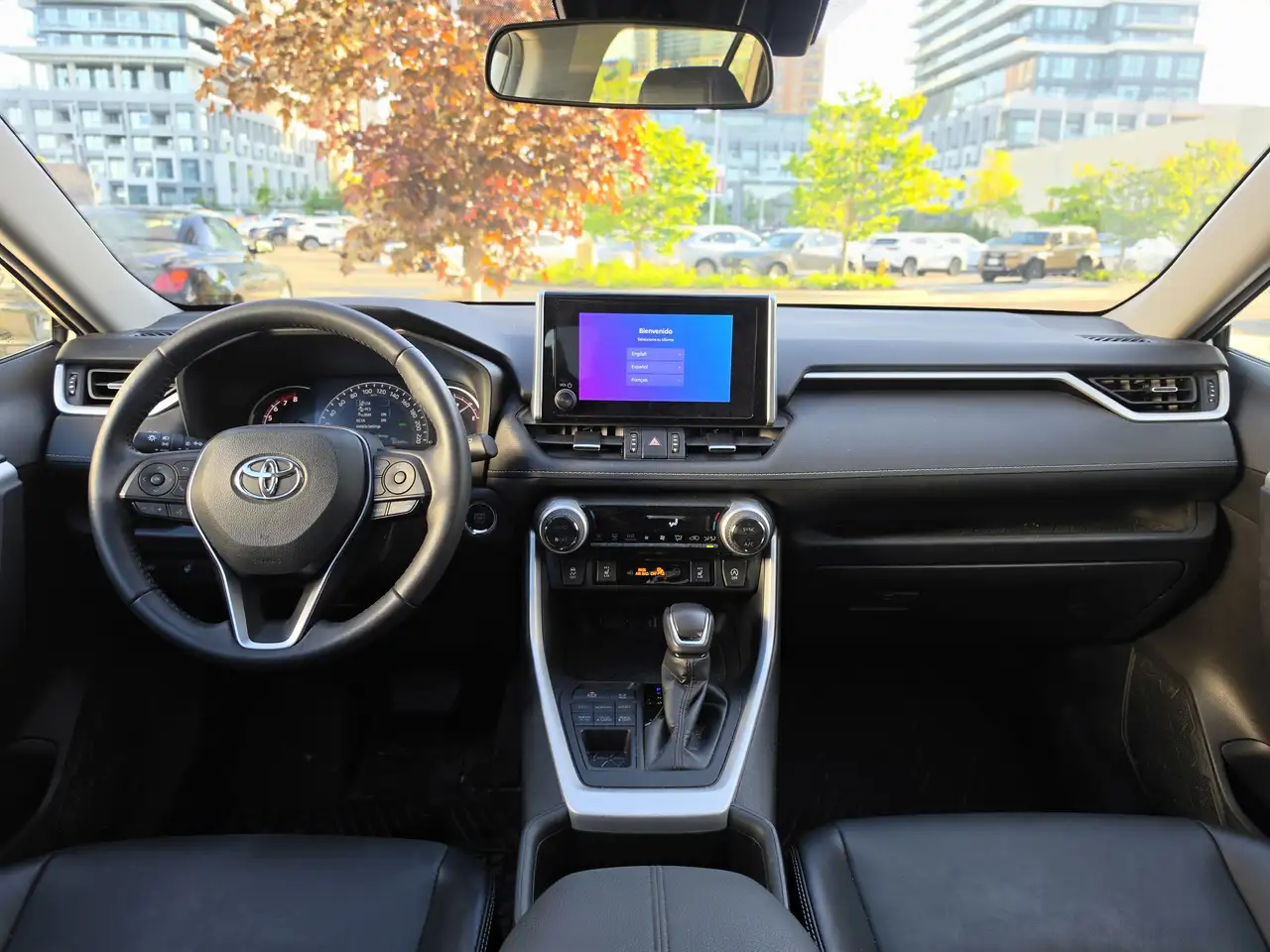 Toyota RAV 4 снимка Toyota RAV 4