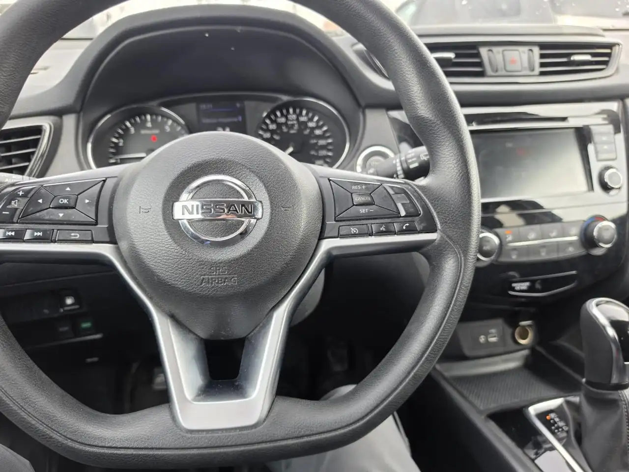 Nissan Rogue photo Nissan Rogue
