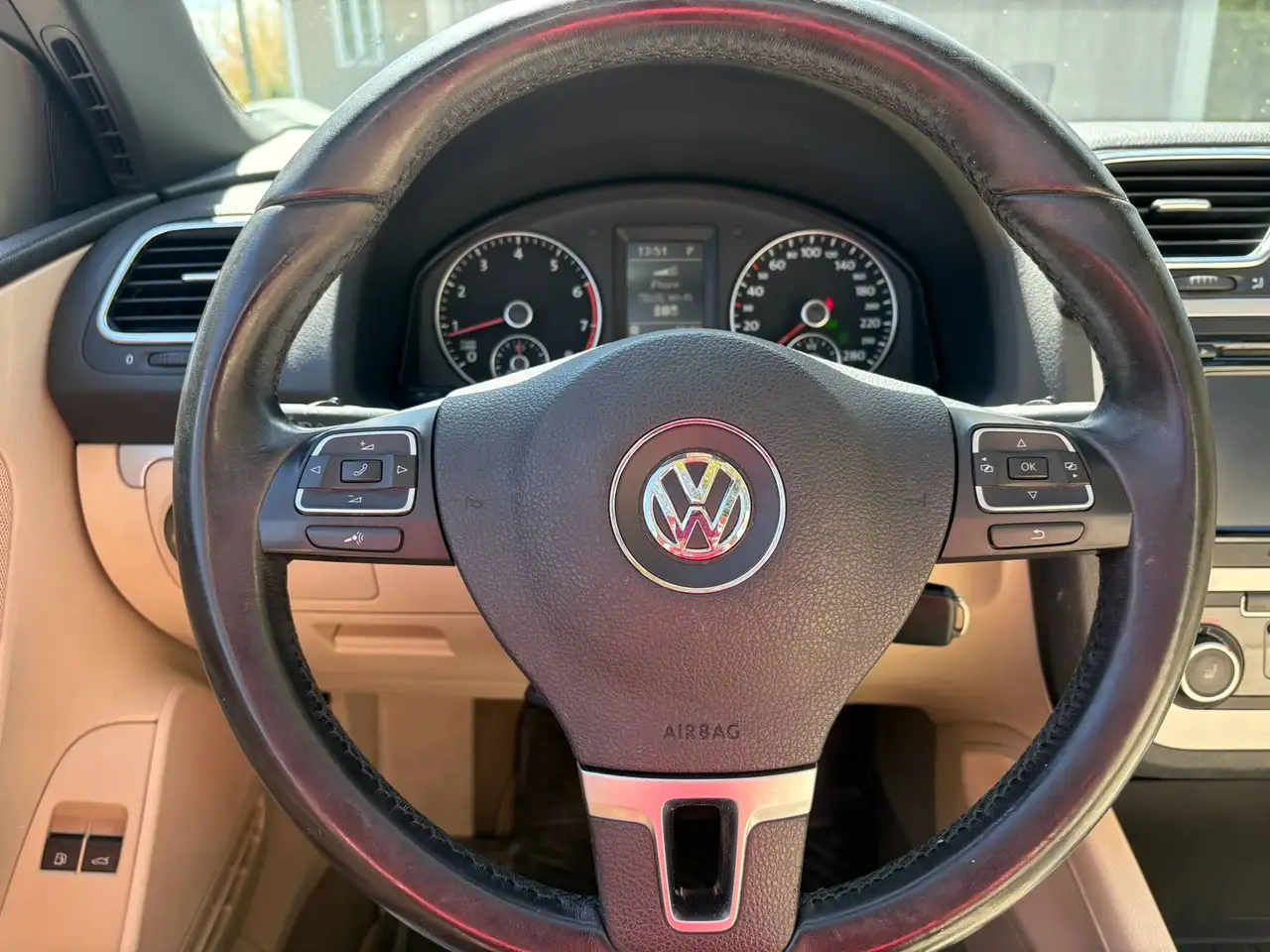 Volkswagen Eos photo Volkswagen Eos