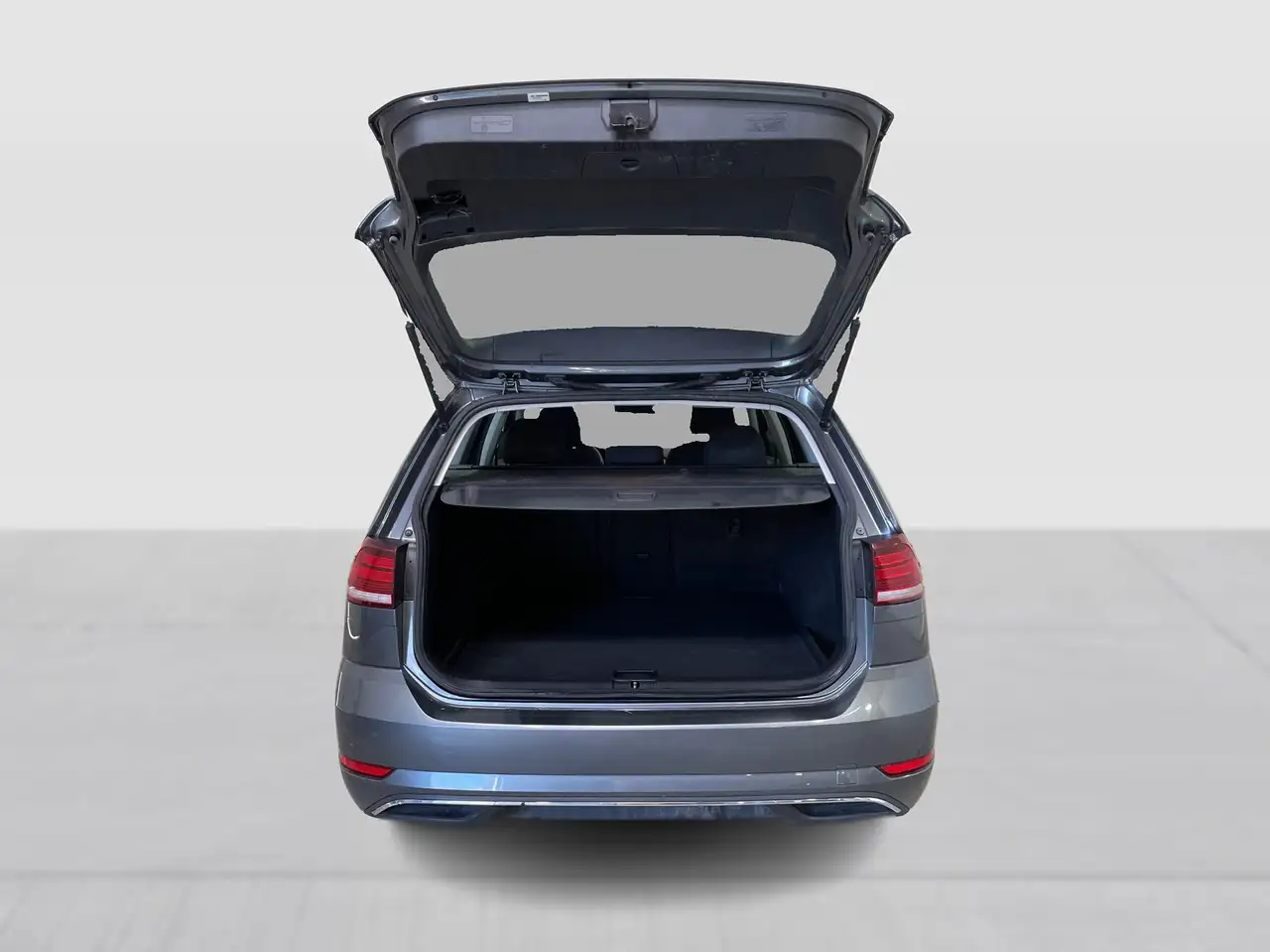 Volkswagen Golf photo Volkswagen Golf