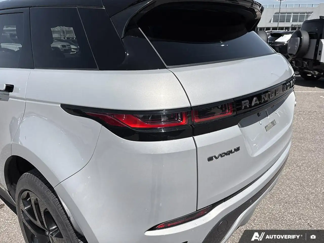 Land Rover Range Rover Evoque снимка Land Rover Range Rover Evoque