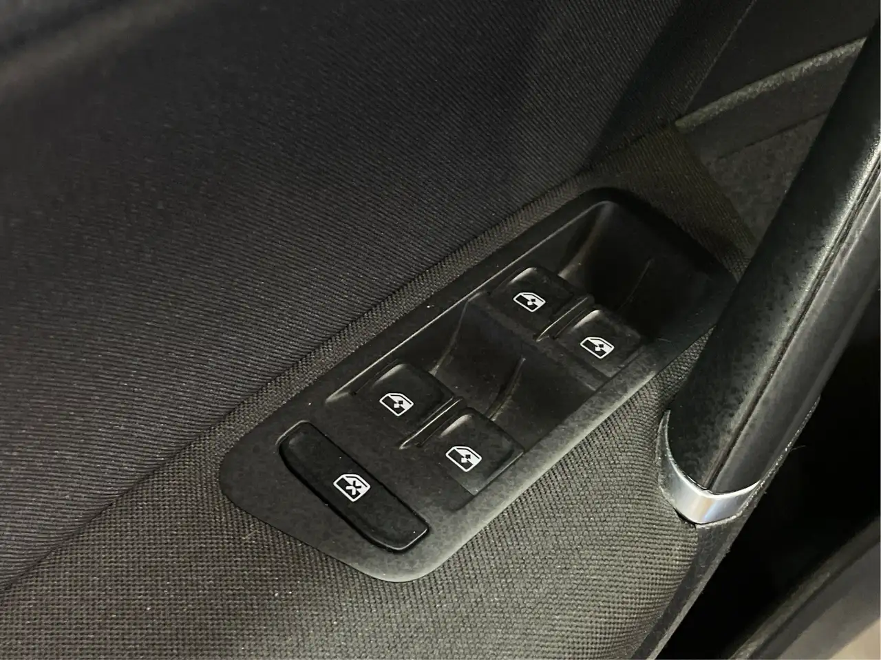 Volkswagen Golf photo Volkswagen Golf