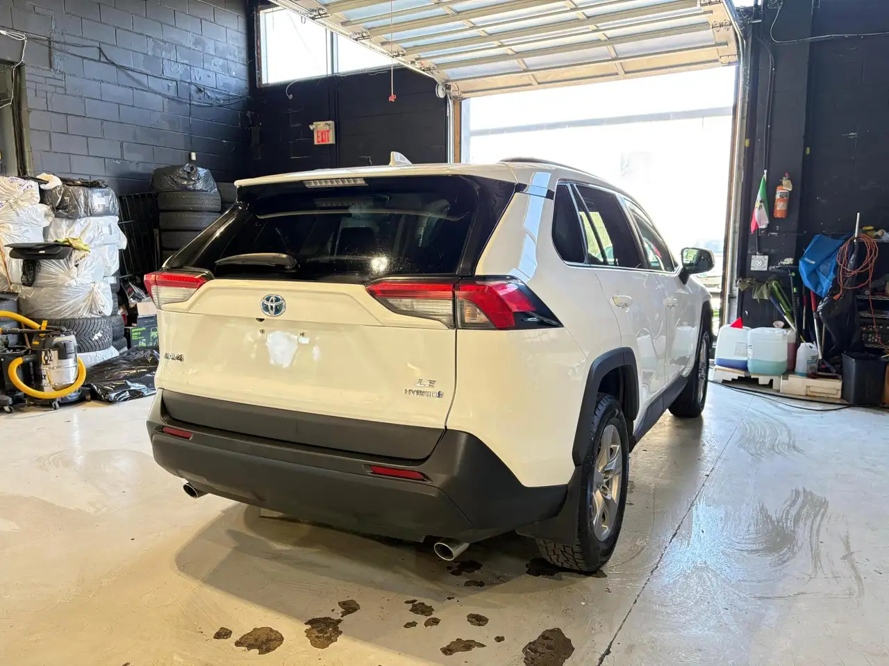 Toyota RAV 4 photo Toyota RAV 4