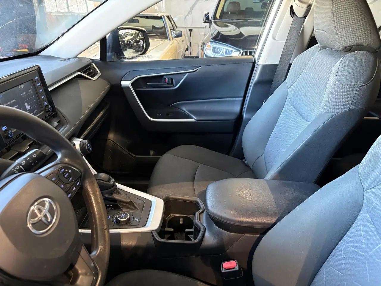 Toyota RAV 4 photo Toyota RAV 4