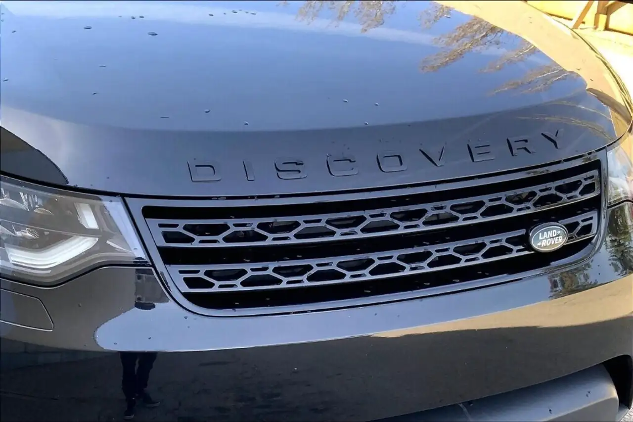 Land Rover Discovery снимка Land Rover Discovery