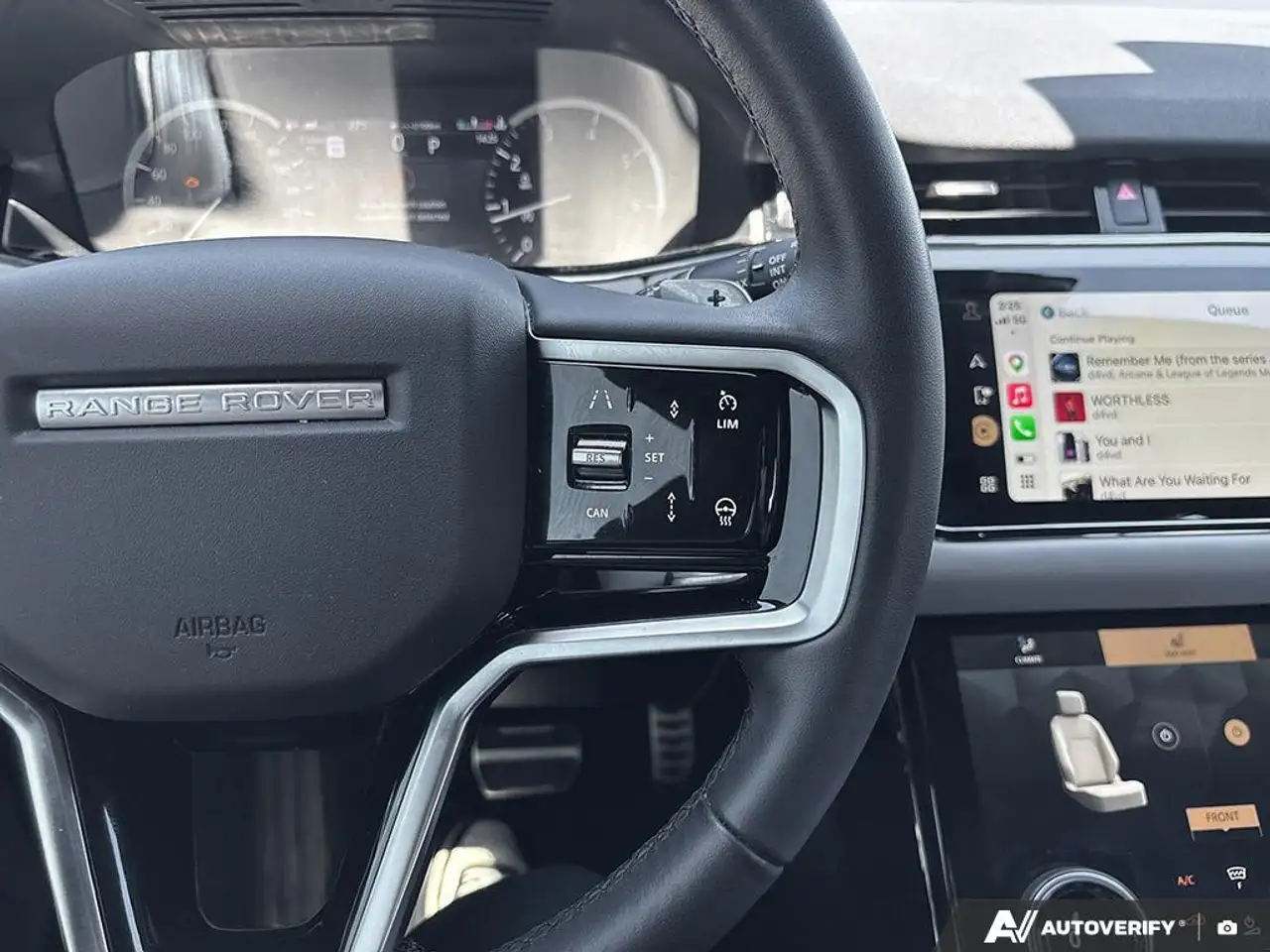 Land Rover Range Rover Evoque снимка Land Rover Range Rover Evoque