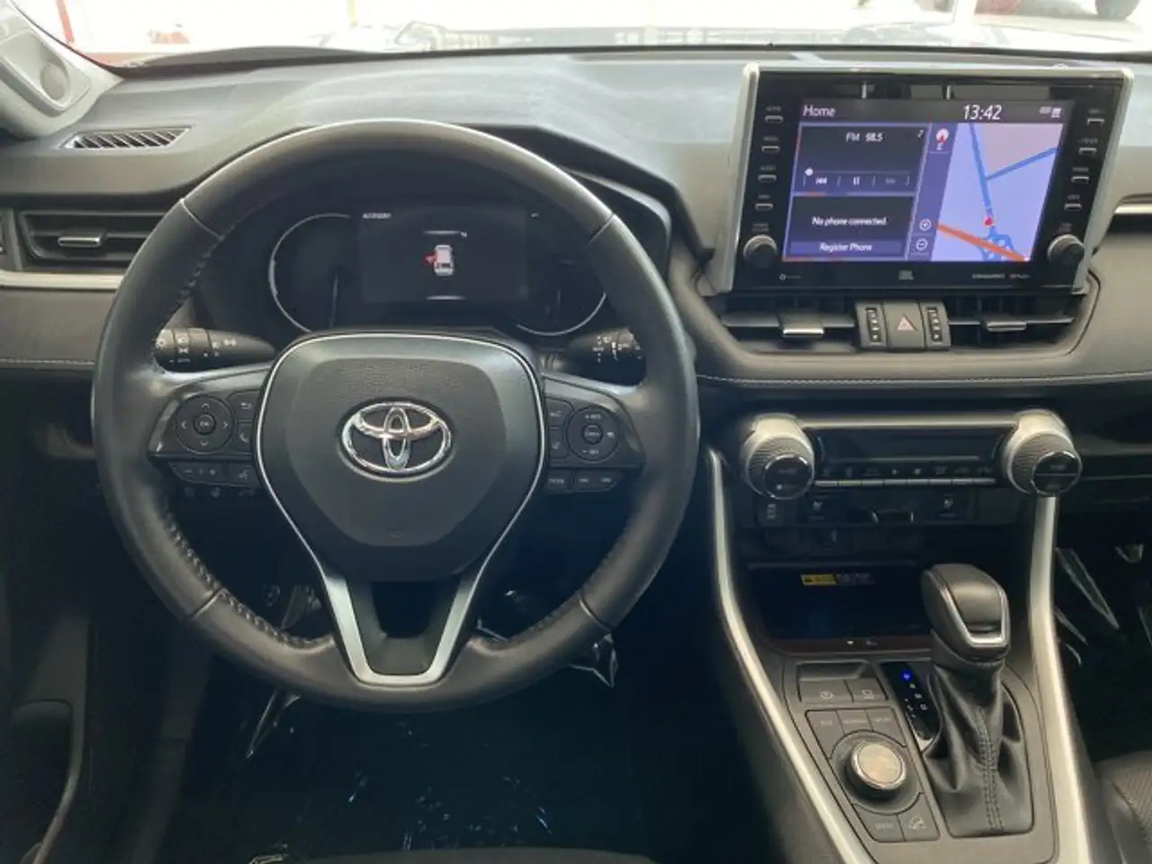 Toyota RAV 4 photo Toyota RAV 4