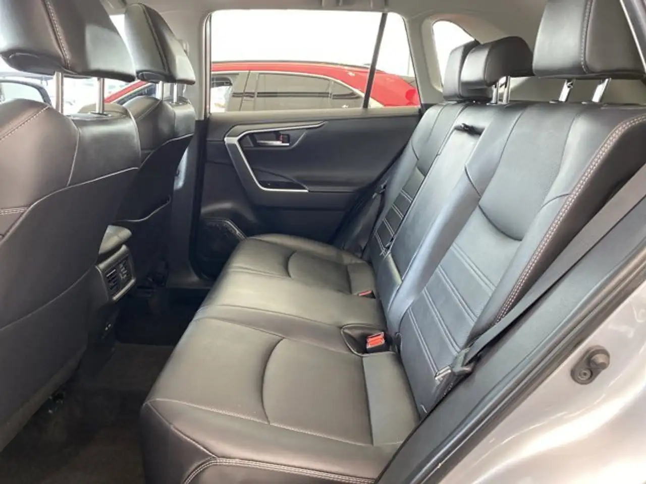 Toyota RAV 4 photo Toyota RAV 4
