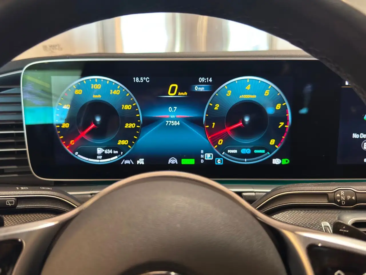 Mercedes-Benz GLE photo Mercedes-Benz GLE