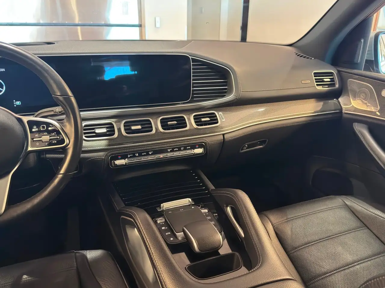 Mercedes-Benz GLE photo Mercedes-Benz GLE