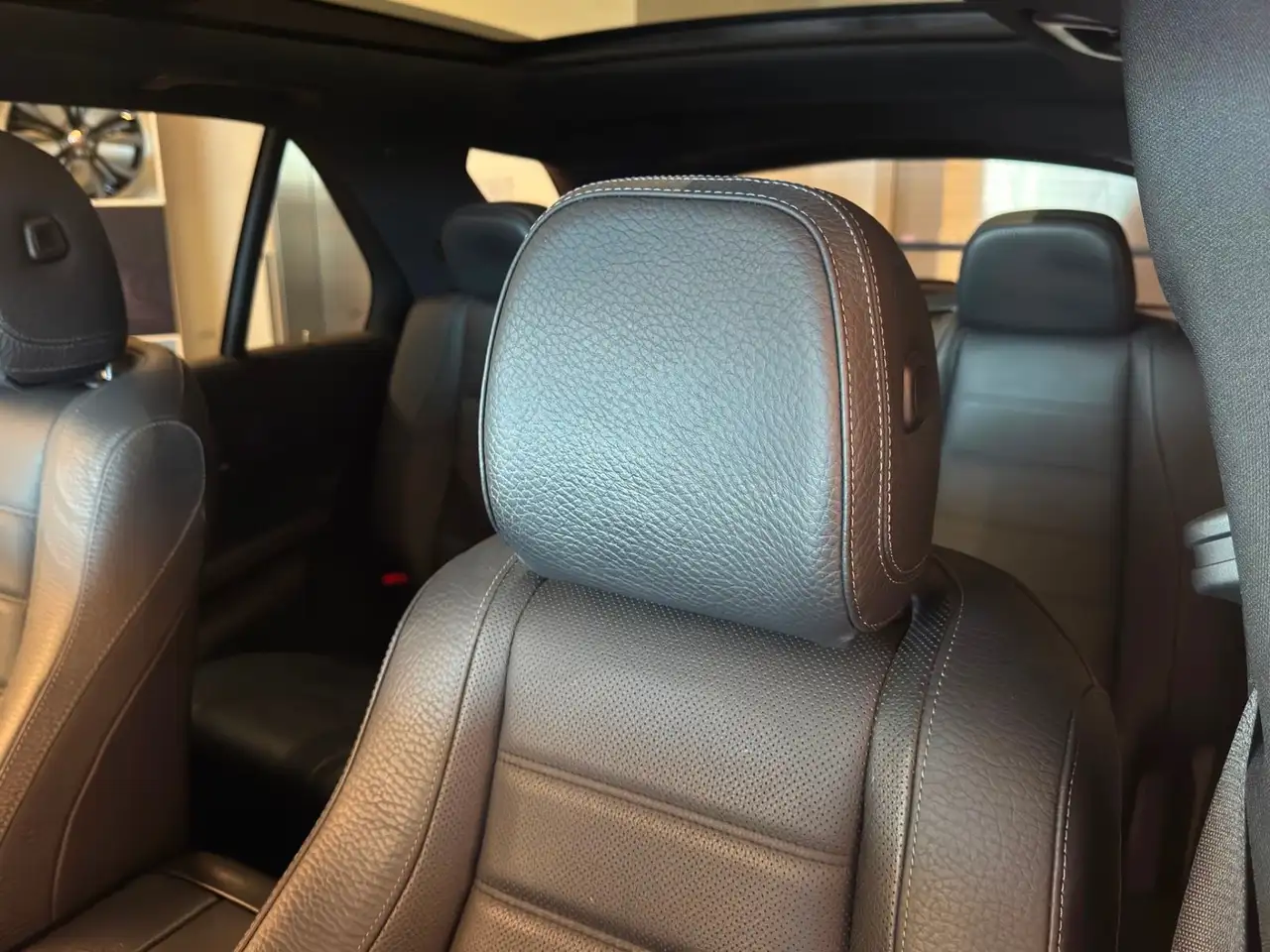 Mercedes-Benz GLE photo Mercedes-Benz GLE