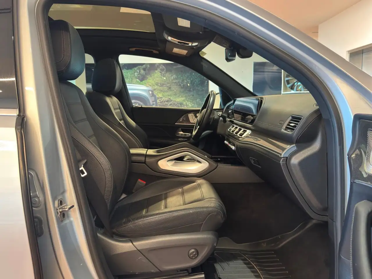 Mercedes-Benz GLE photo Mercedes-Benz GLE