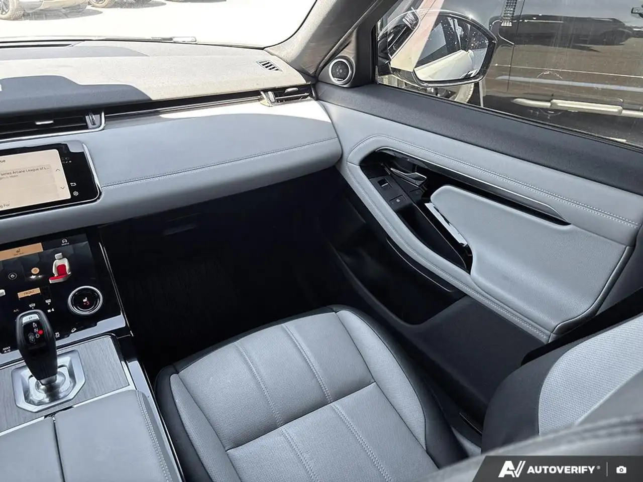 Land Rover Range Rover Evoque снимка Land Rover Range Rover Evoque