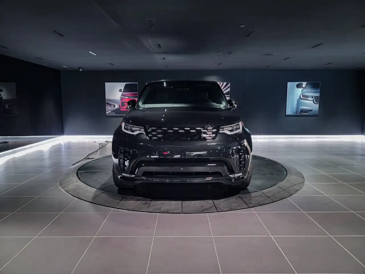 Land Rover Discovery photo Land Rover Discovery