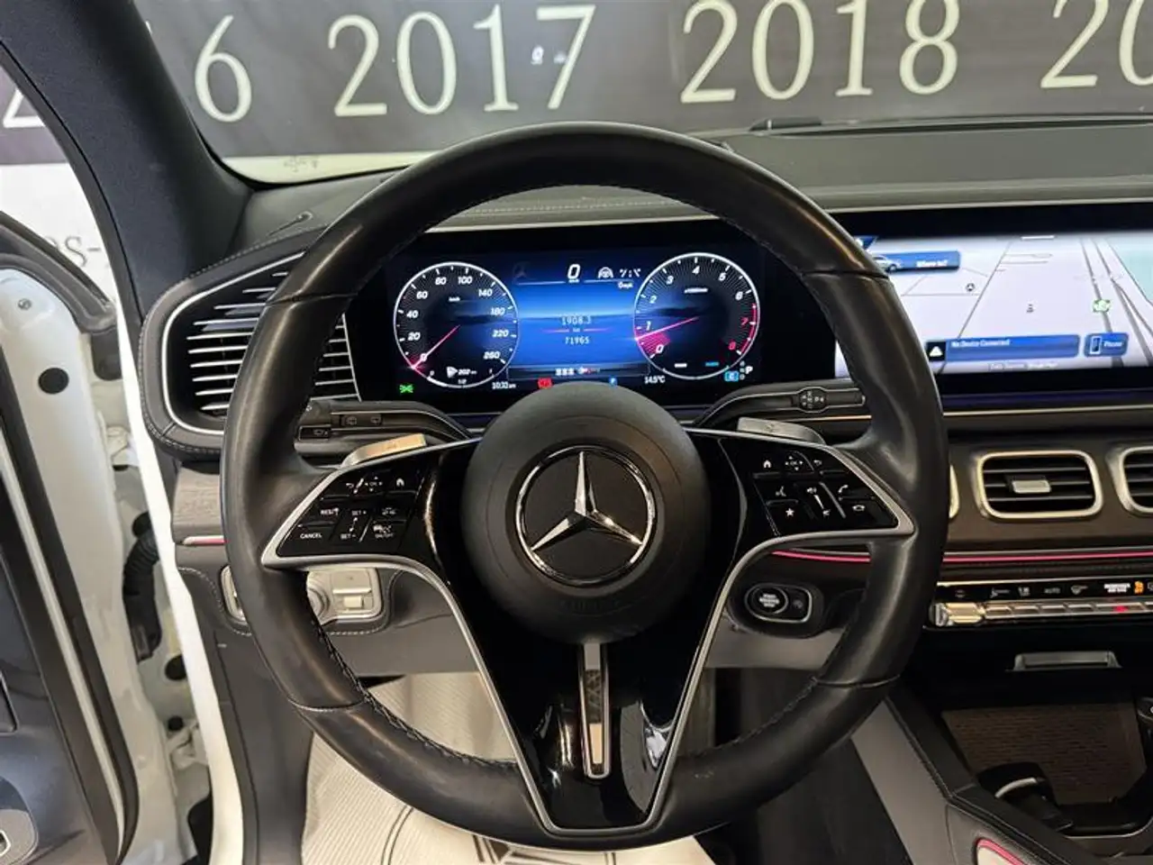 Mercedes-Benz GLE снимка Mercedes-Benz GLE